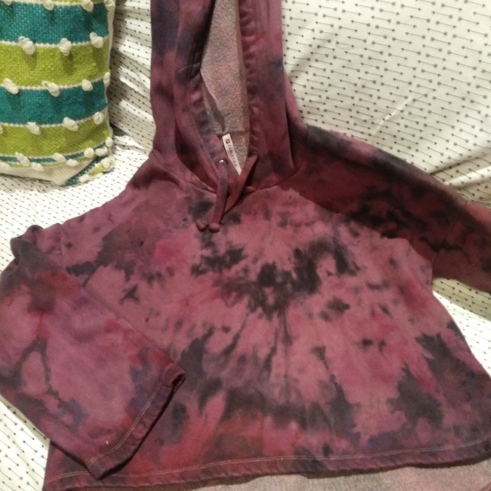 NWOT Tie-dyed hoodie
